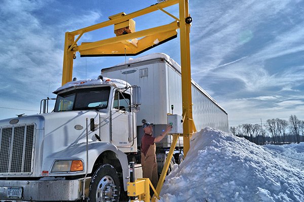 snow removal system for trucks